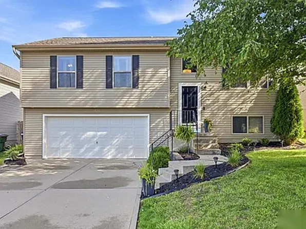 19610 Gail Ave, Omaha, NE 68135