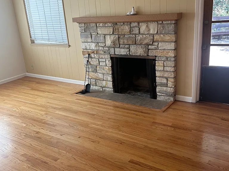 2425 Coronet Blvd — Photo 7
