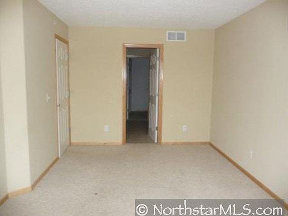 4th image of 11145 Baltimore Street NE