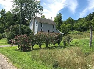 1376 Phelps Rd, Middlesex, NY 14507