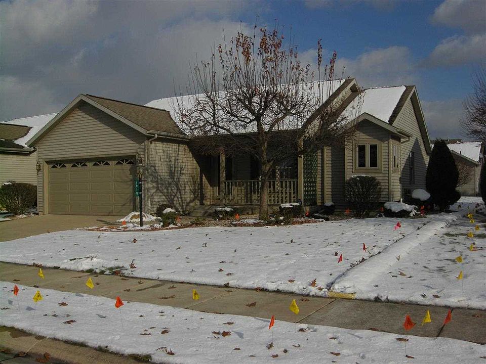 1st image of 1910 Wild Rose Ln