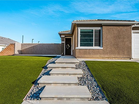 5th image of 20996 Mountain Gate Dr