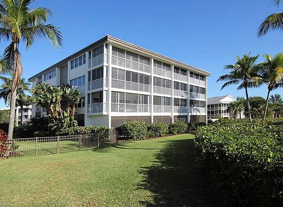 3rd image of 635 E Gulf Dr Unit A102