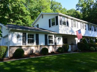 2 Fox Ln W, Painted Post, NY 14870
