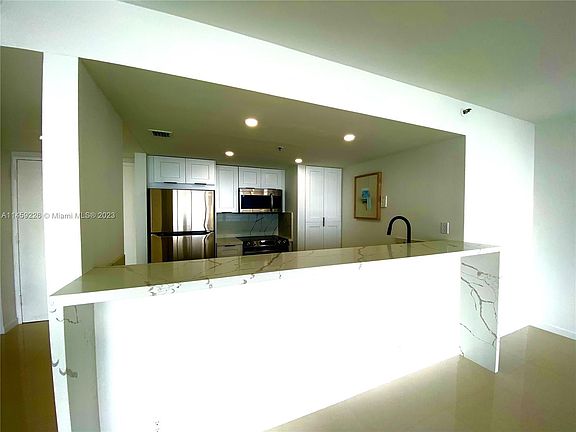 5th image of 7601 E Treasure Dr APT 2321