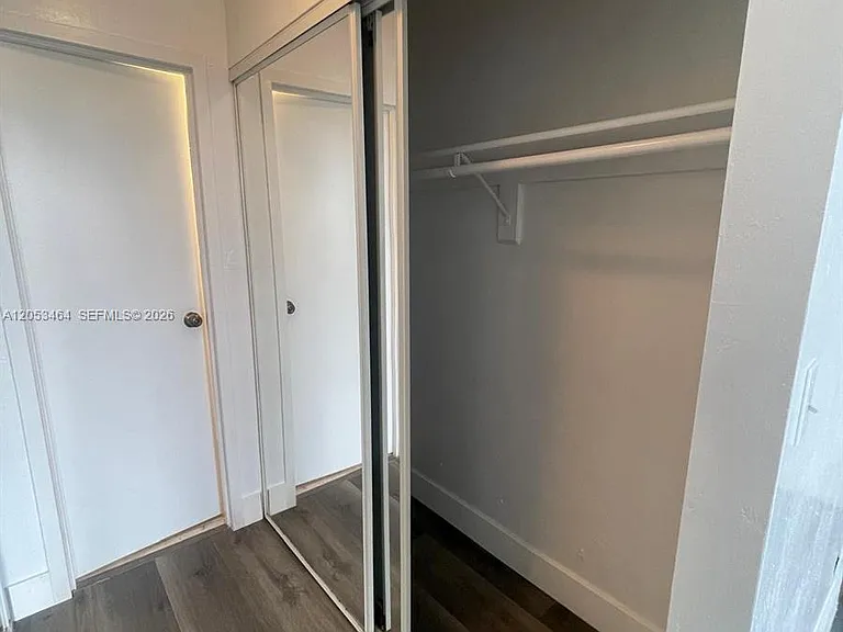 2450 NE 135th St #209 — Photo 21