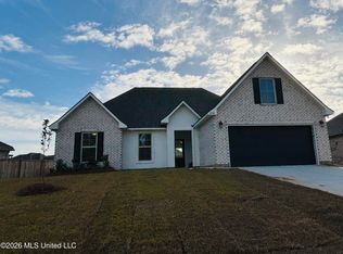 14361 Swan Ridge Cir, Gulfport, MS 39503