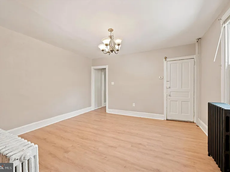 729 Haverford Rd — Photo 13