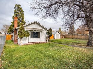 321 W Antler Ave, Redmond, OR 97756