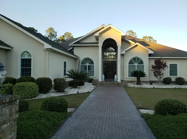 231 Magnolia Dr, Baxley, GA 31513