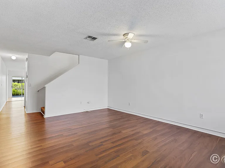 1326 Twilridge Pl — Photo 4