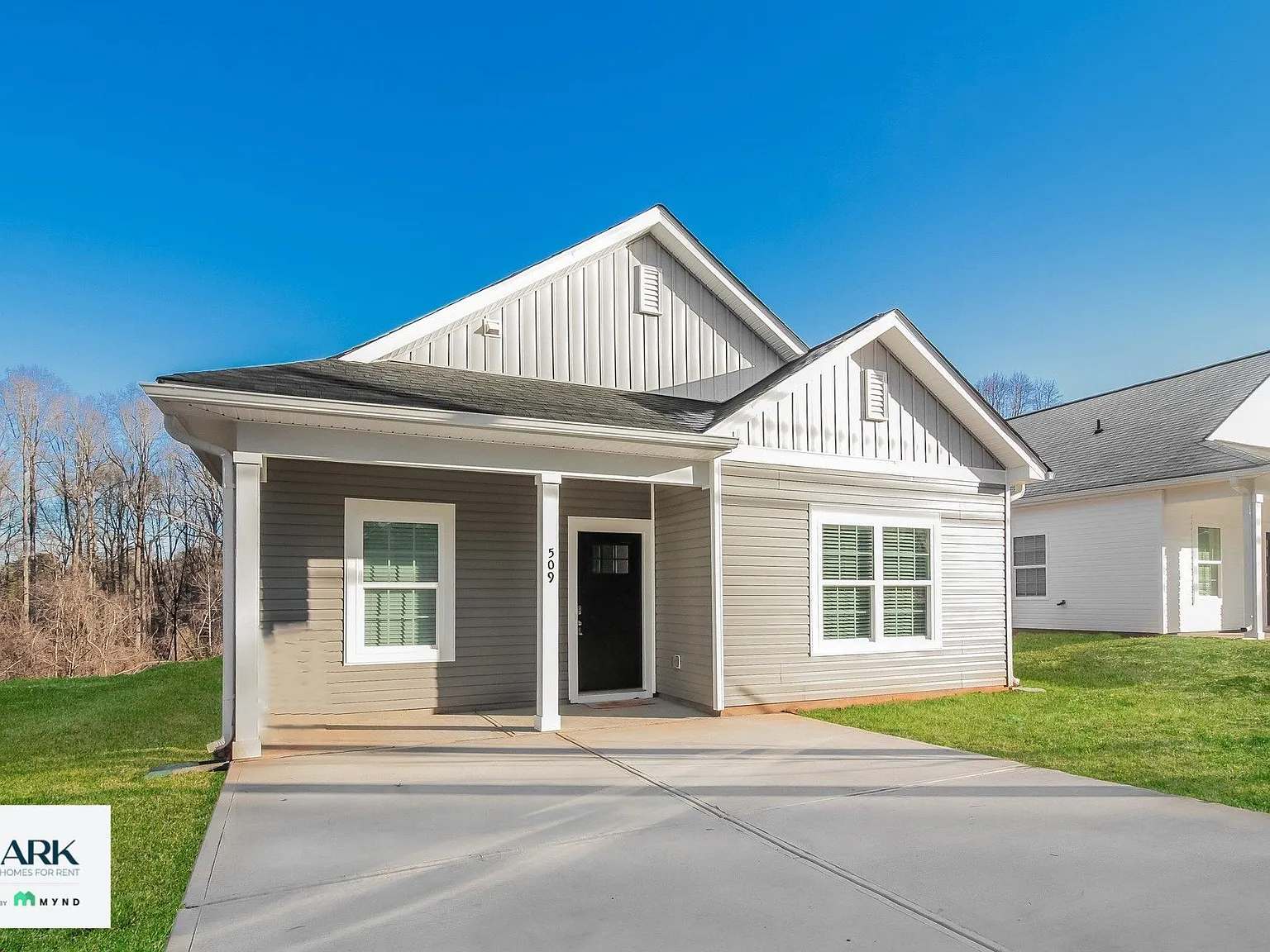 3 bed, 2.0 bath, 1244 sqft, $1,791 — Photo 1