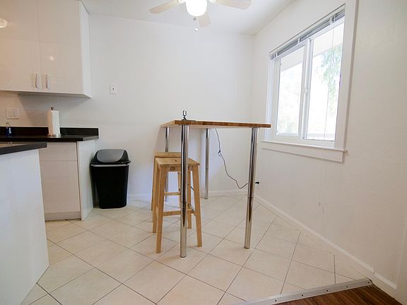 3rd image of 152 Lincoln Ave APT 5