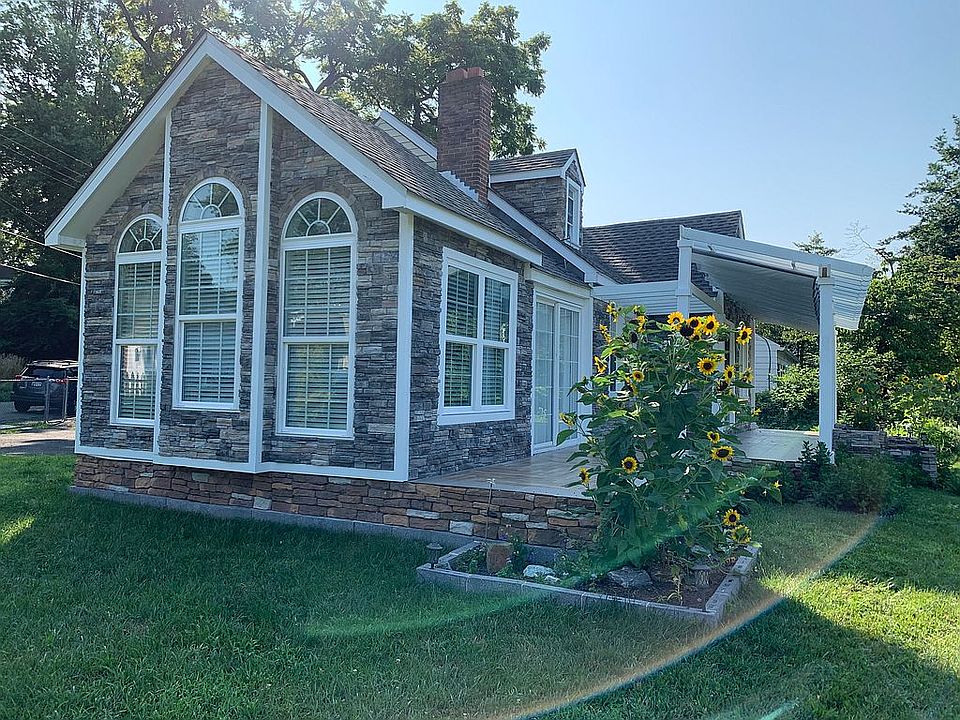 1st image of 700 S Stonestreet Ave
