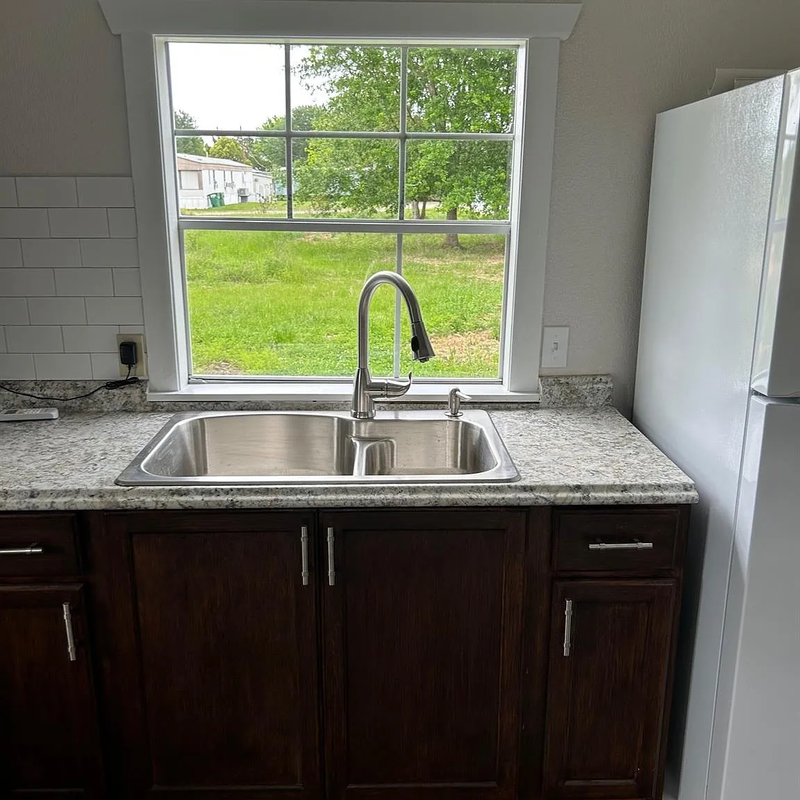 1 bed, 1.0 bath, 576 sqft, $1,000 — Photo 3