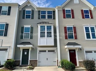 6625 Pathfinder Way, Raleigh, NC 27616