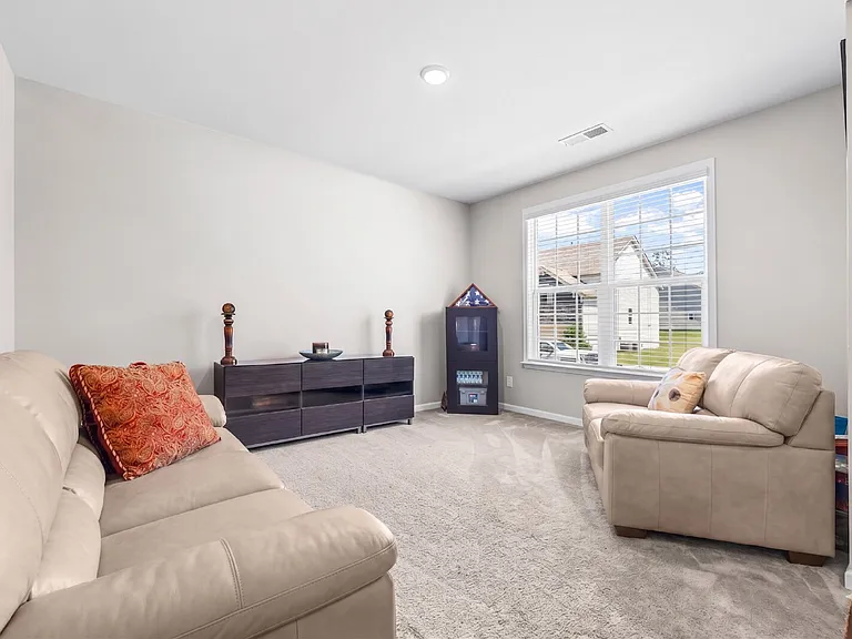 2687 Suffolk Pl — Photo 23