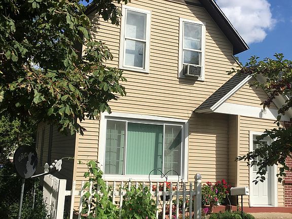 4th image of 1122 McReynolds Ave NW