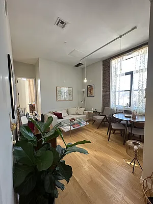 Rented by Nooklyn NYC LLC | media 1