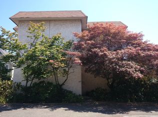 1522 18th Ave APT 102, Seattle, WA 98122