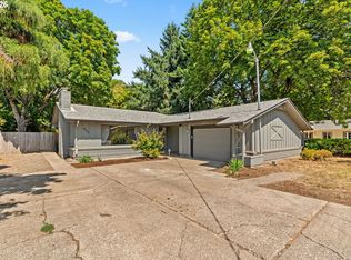 805 Kelly Ln, Eugene, OR 97404