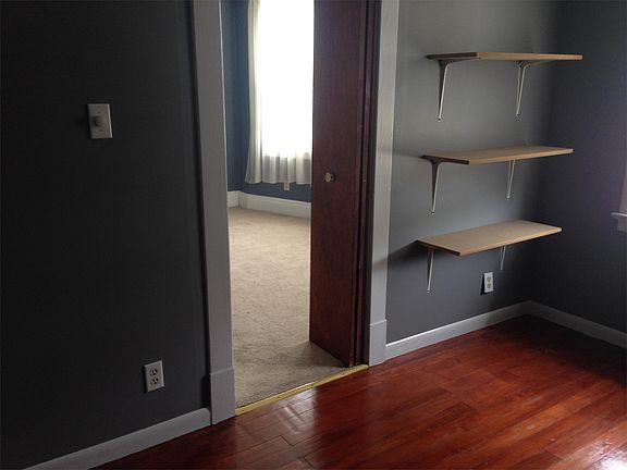 2nd image of 17 Kopernik St