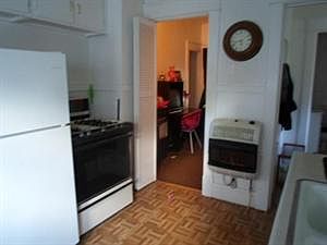 4th image of 104 Duerstein St