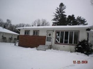 2251 Floral Dr, White Bear Lake, MN 55110