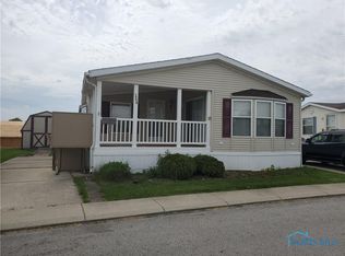 1772 Woodridge Cres #L-084, Findlay, OH 45840