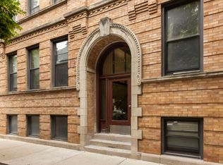 2837 N Cambridge Ave #2, Chicago, IL 60657