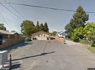706 N 15th Ave #C, Yakima, WA 98902