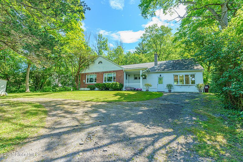 3rd image of 3314 River Road