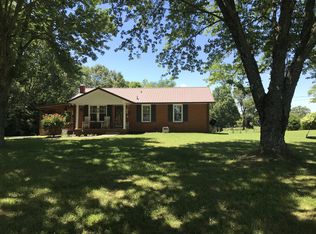 150 Martin Rd, Bon Aqua, TN 37025