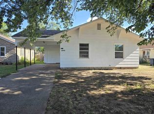2211 E Chestnut Ave, Enid, OK 73701