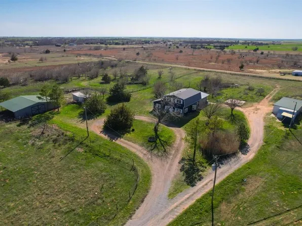 15549 S County Road 206, Blair, OK 73526