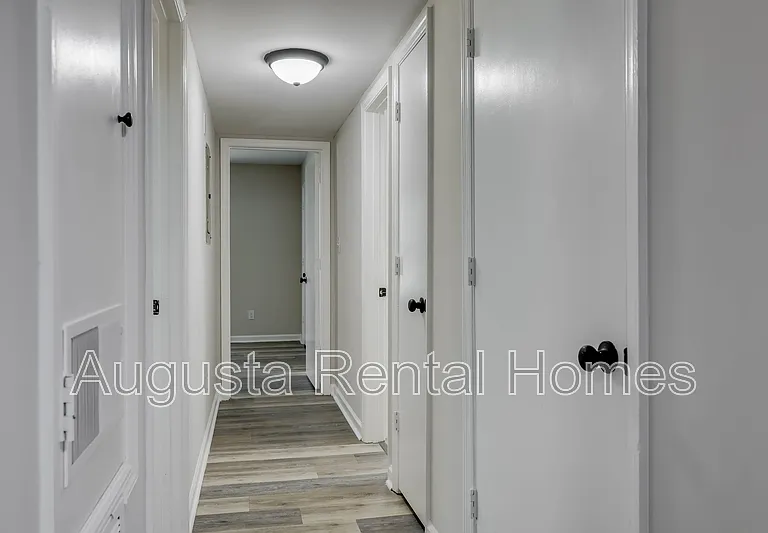 37 Conifer Ct — Photo 18