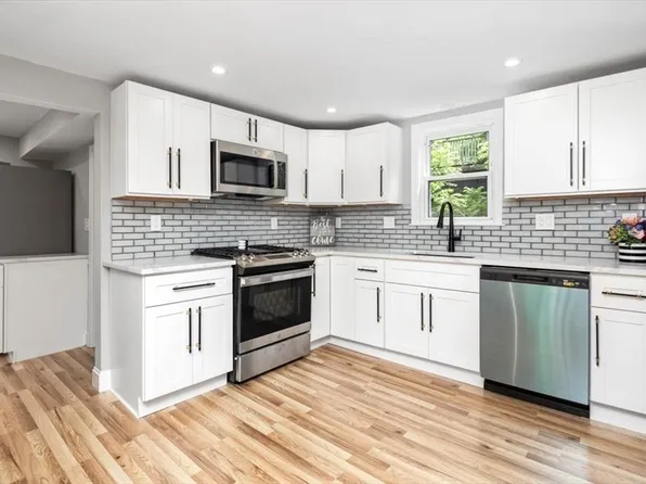 69 Vine St, Weymouth, MA 02188