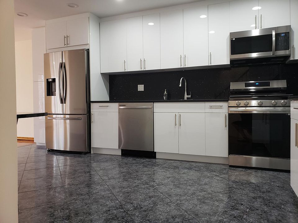 kitchen, ss appliances