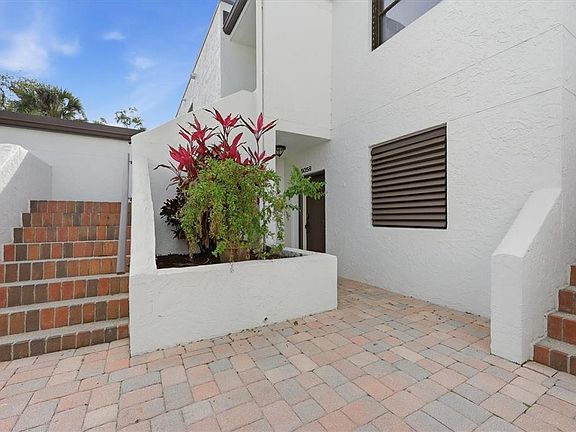 2nd image of 5058 Marsh Field Rd #8