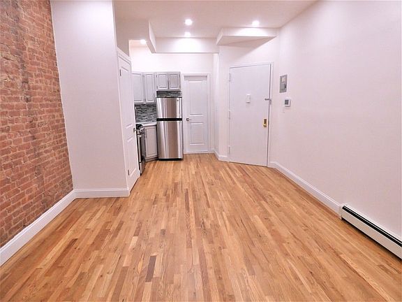 3rd image of 304 E 91st St APT 2D