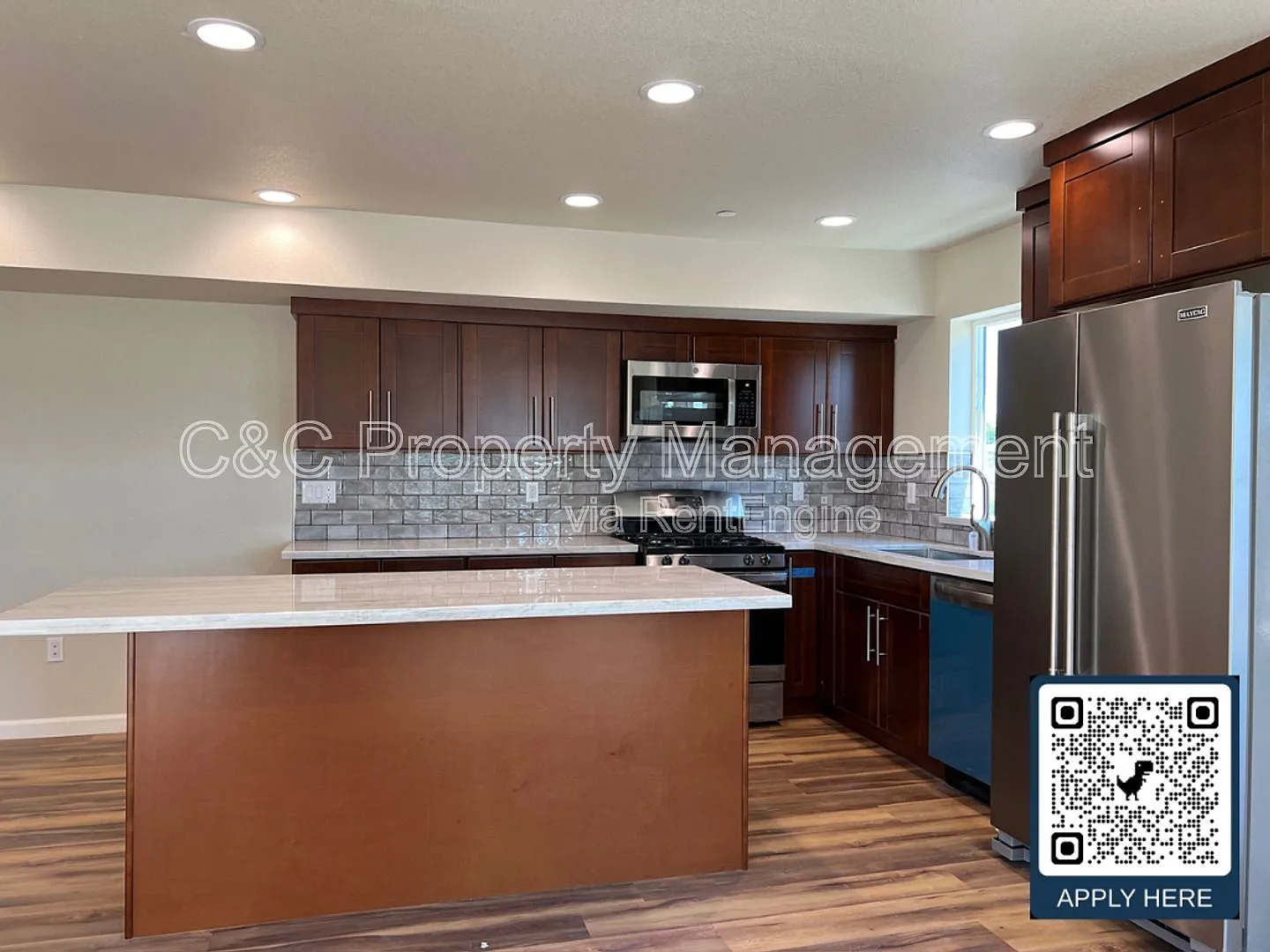 724 Darwin St Unit C photo 1