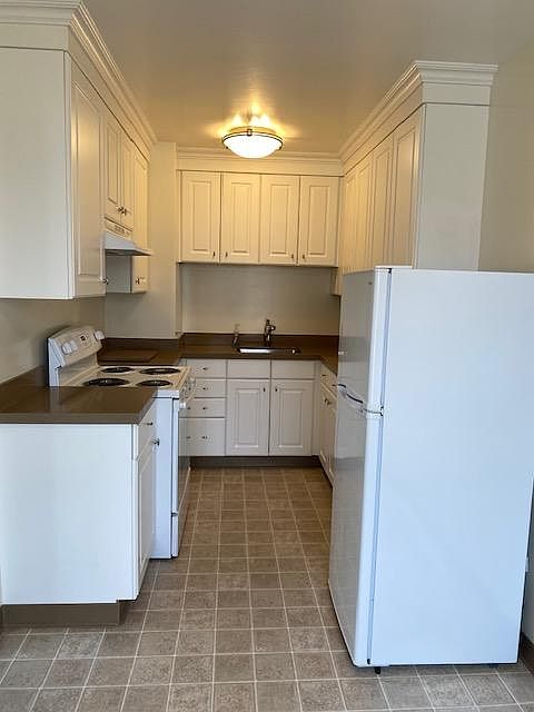 1st image of 590 26th Ave APT 8