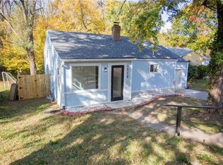 1712 S Brookside Ave, Independence, MO 64052