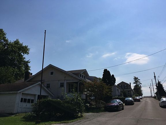 4th image of 22 Perry St