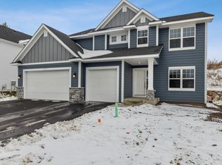 5511 Catkin Way, Victoria, MN 55386