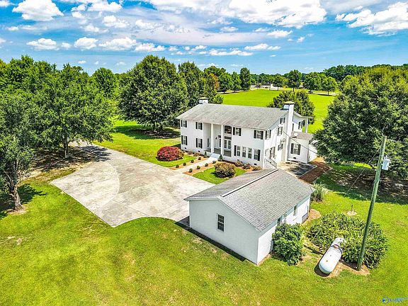 2nd image of 5800 County Road 1763