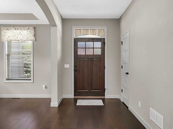 5th image of 8549 172nd St W