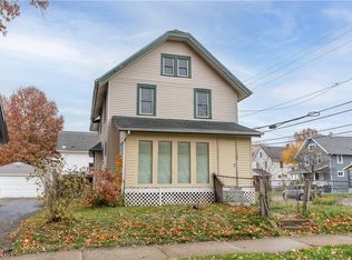 1125 Beardsley St, Akron, OH 44301