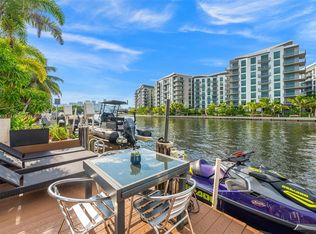 1036 NW North River Dr, Miami, FL 33136