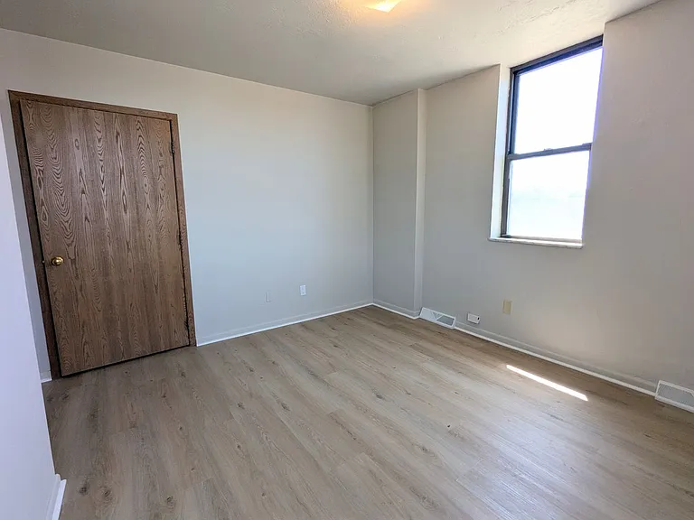 3227 Hardie Way — Photo 7